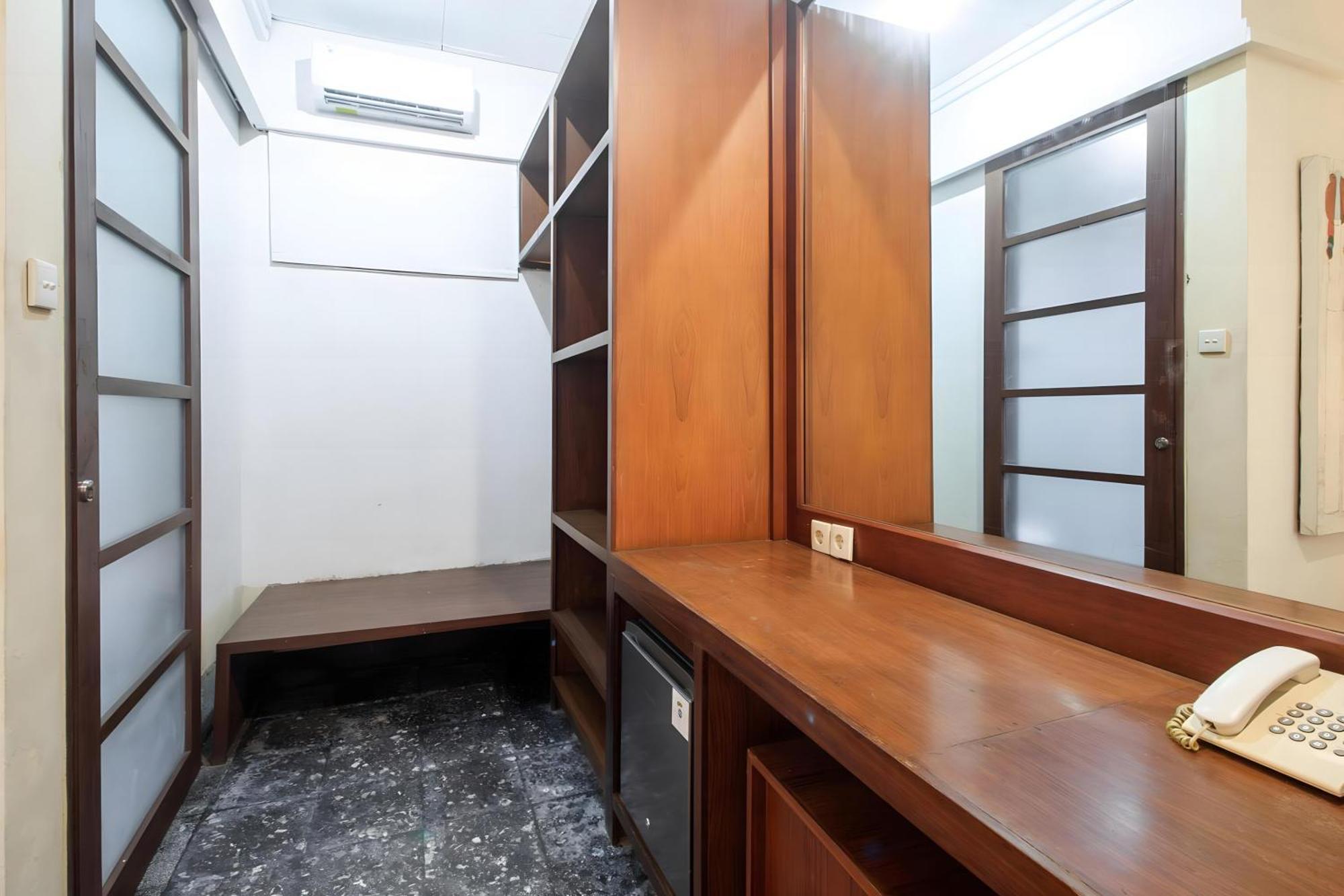 Capital O 93809 Wida Hotel 勒吉安 外观 照片