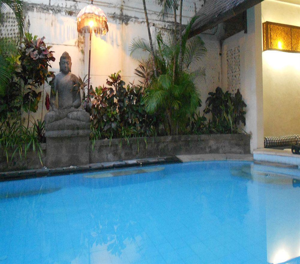 Capital O 93809 Wida Hotel 勒吉安 外观 照片