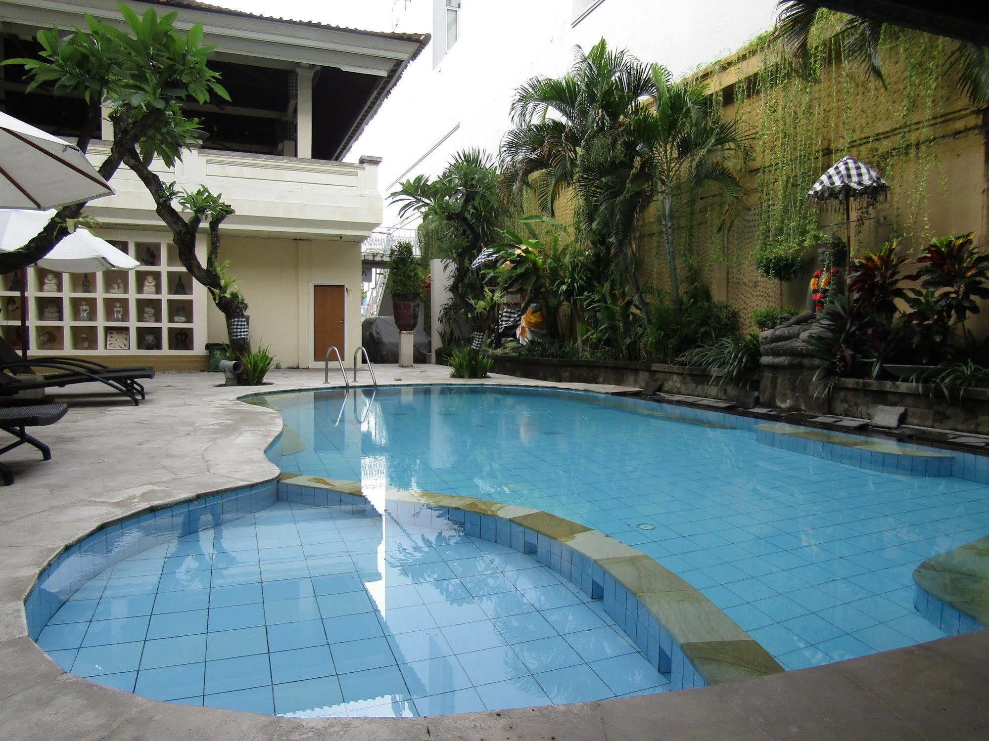 Capital O 93809 Wida Hotel 勒吉安 外观 照片